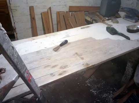 stripping door
